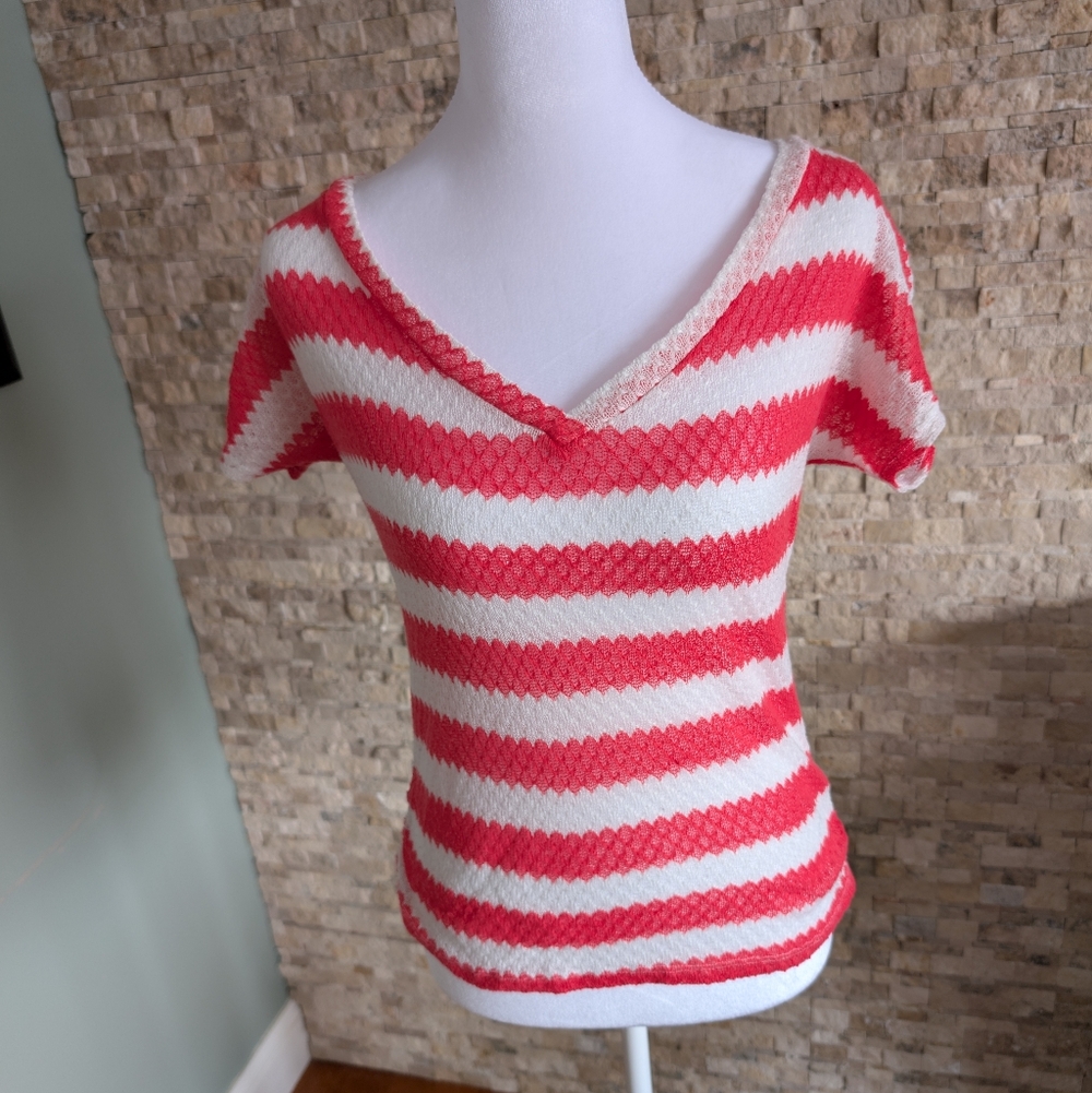 Tres Bien USA Vintage Striped Short Sleeve V-Neck Open Knit Sweater Top